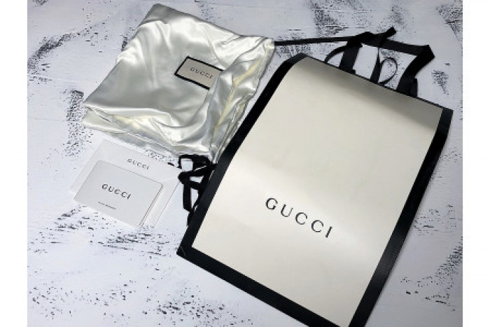 G*u*i ace embroidered low-top sneaker