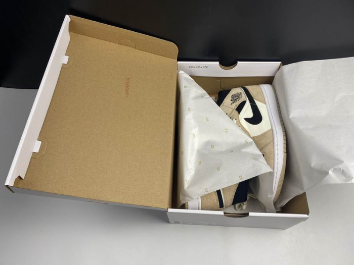 Air Jordan 1 Mid ‘Barely Orange’ BQ6472 -800