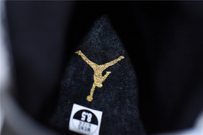 Air Jordan 11 Retro “Platinum Tint” 378037-016